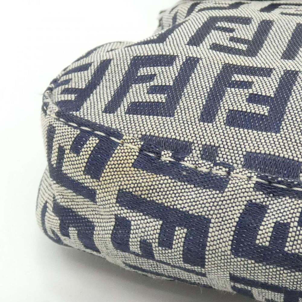 Fendi Baguette 26424 Shoulder Bag - Picture 3 of 10